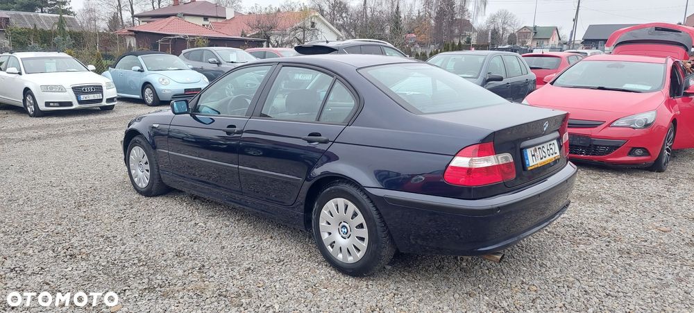BMW Seria 3 316i - 5
