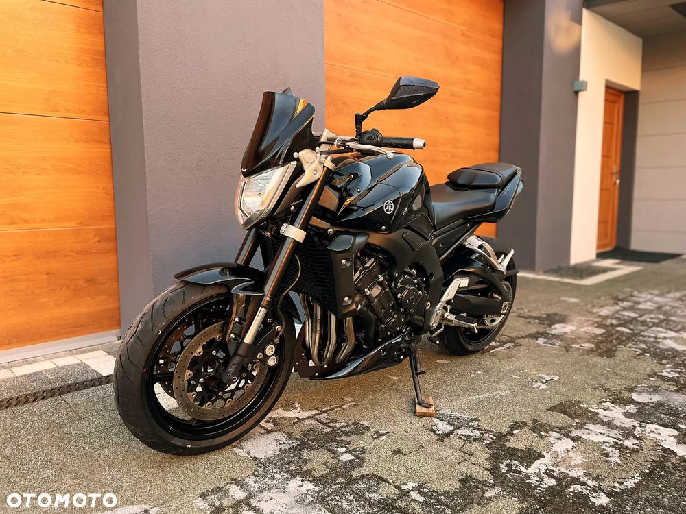 Yamaha FZ - 4