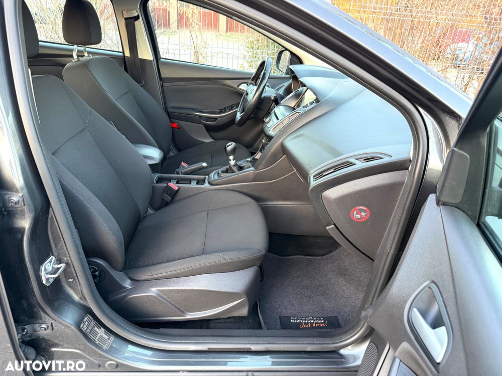 Ford Focus 1.5 TDCi DPF Start-Stopp-System COOL&CONNECT - 10