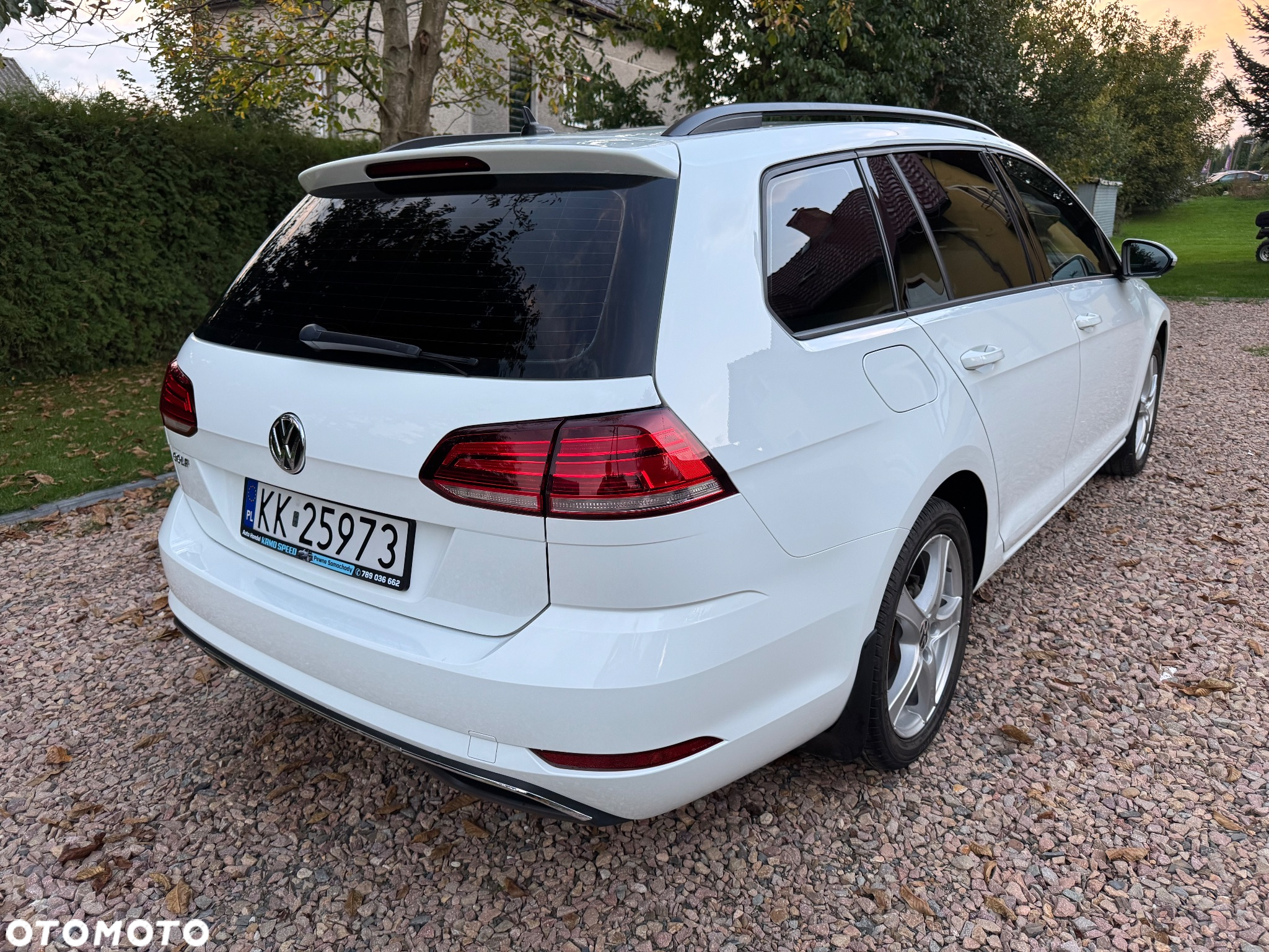 Volkswagen Golf 1.4 TSI BlueMotion Technology DSG Highline - 5