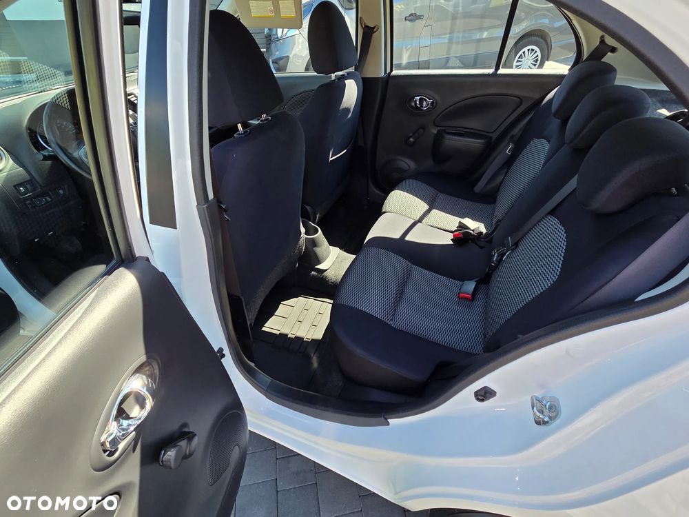 Nissan Micra 1.2 Bild der Frau - 15