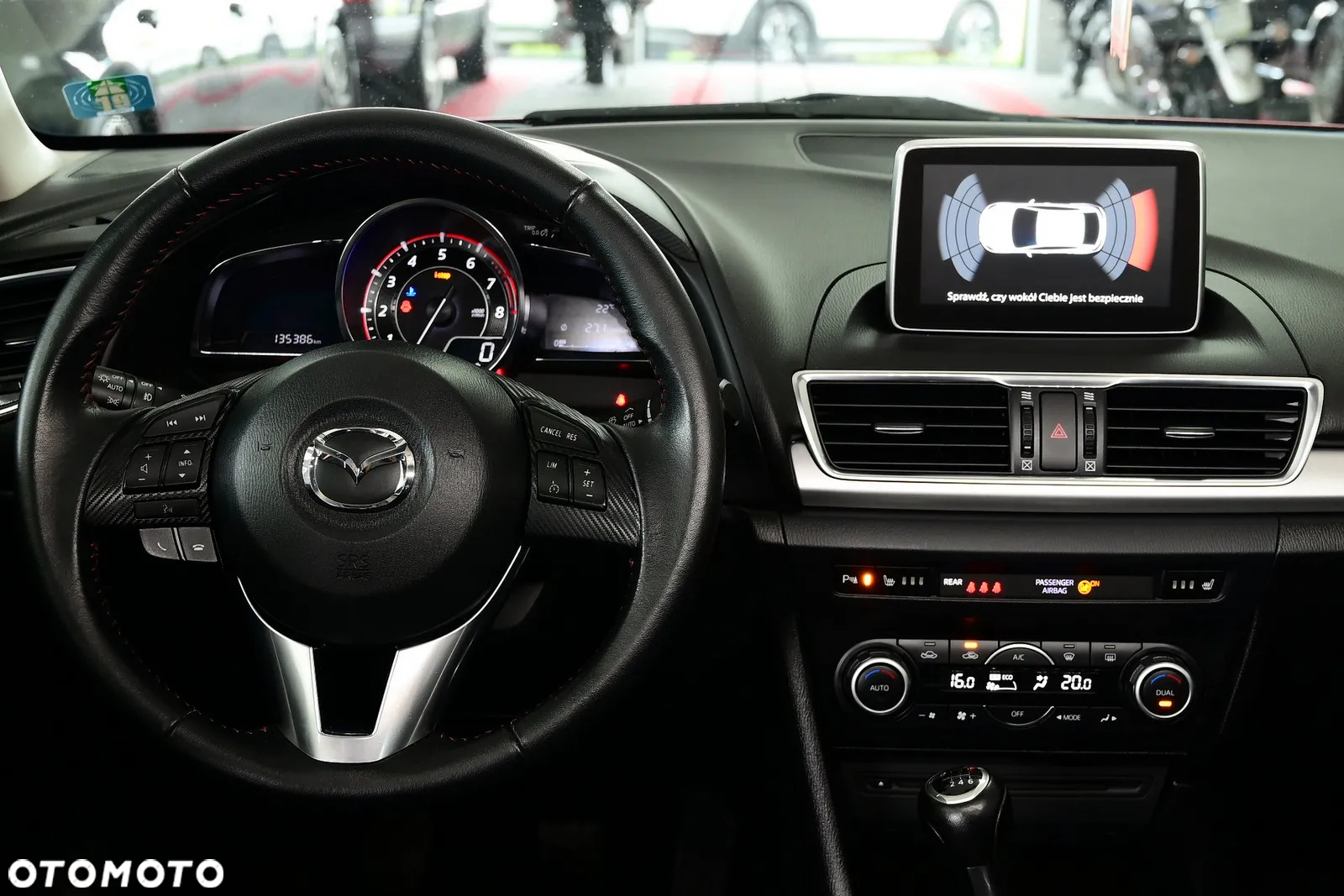 Mazda 3 - 25