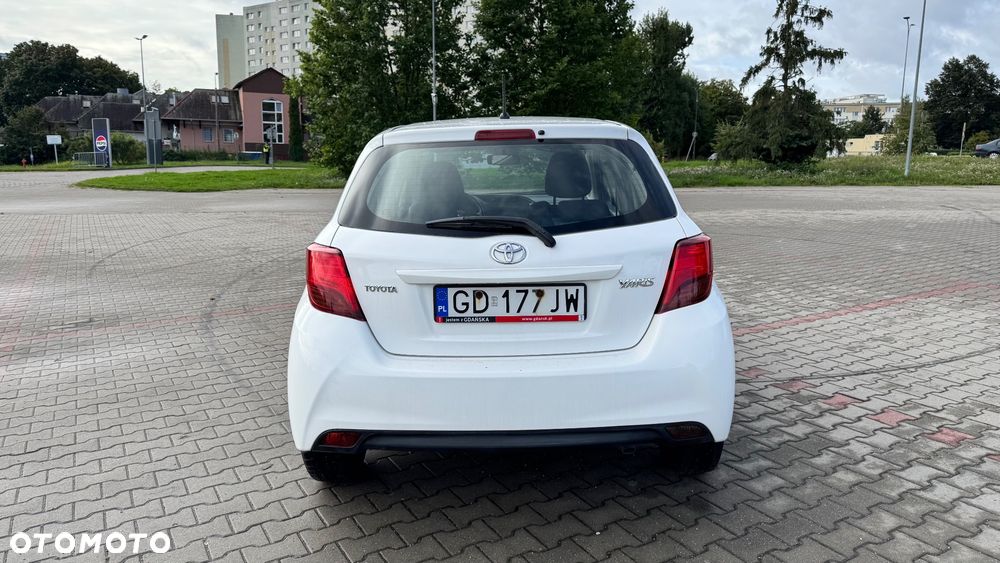 Toyota Yaris 1.4 D-4D Active - 5