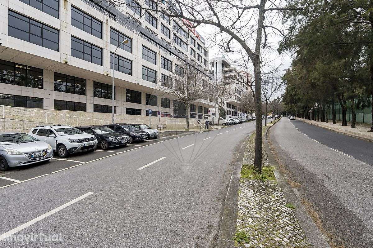 Escritório  para arrendamento - Grande imagem: 3/14