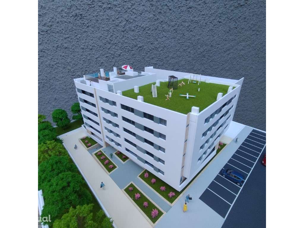 Apartamento T2+1 novo, varanda com churrasqueira; piscina e playgro... - Grande imagem: 5/29