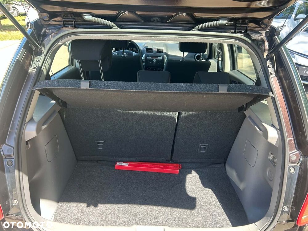 Suzuki SX4 1.6 Comfort - 18