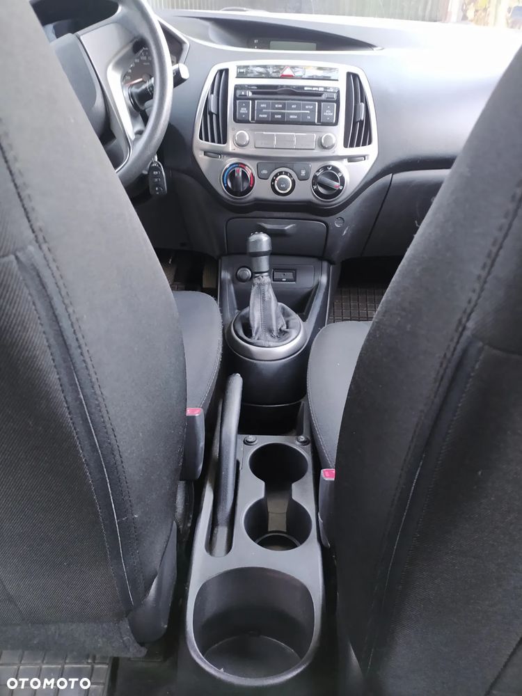 Hyundai i20 - 6