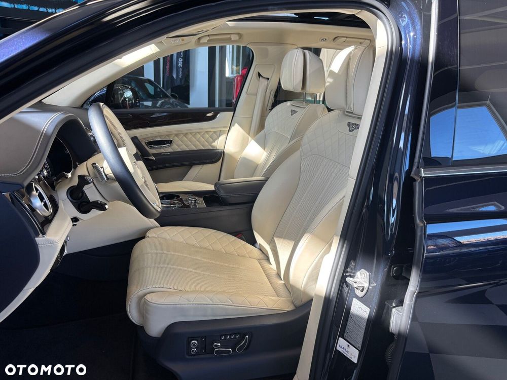 Bentley Bentayga - 10