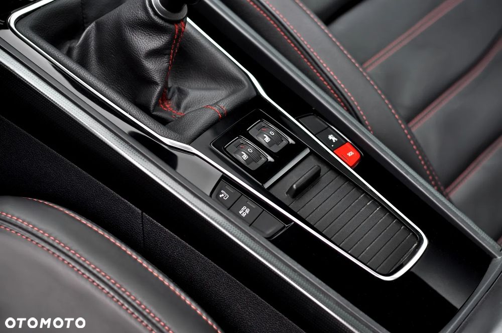 Peugeot 508 2.0 BlueHDi Allure S&S - 33