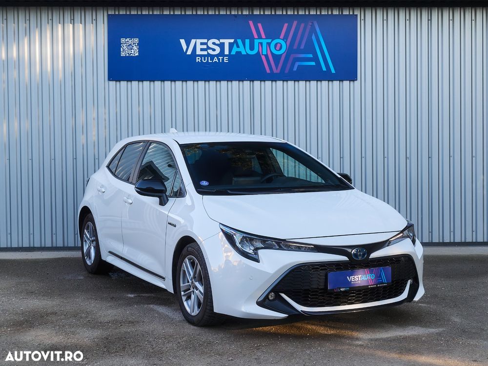 TOYOTA Corolla 2022 — imagine 2