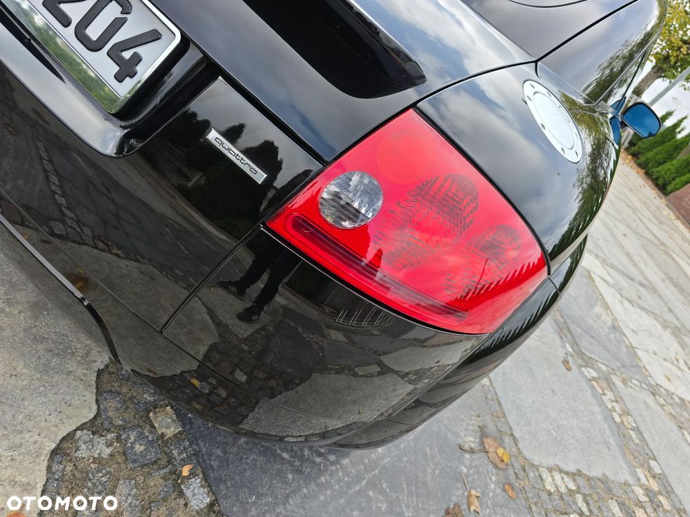 Audi TT Coupé 1.8 T quattro - 25