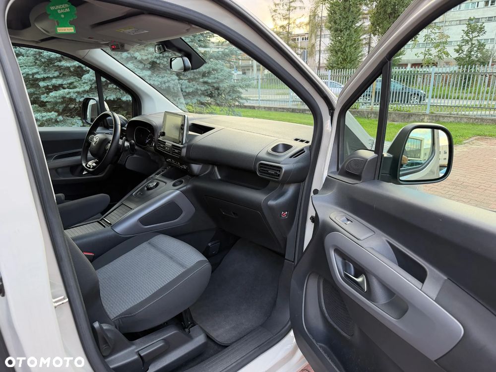 Toyota Proace City Verso Long 1.2 D-4T Family - 19
