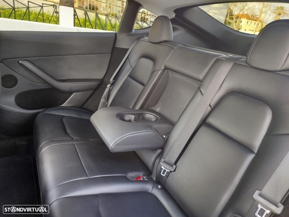 Tesla Model Y Tração Traseira - 28