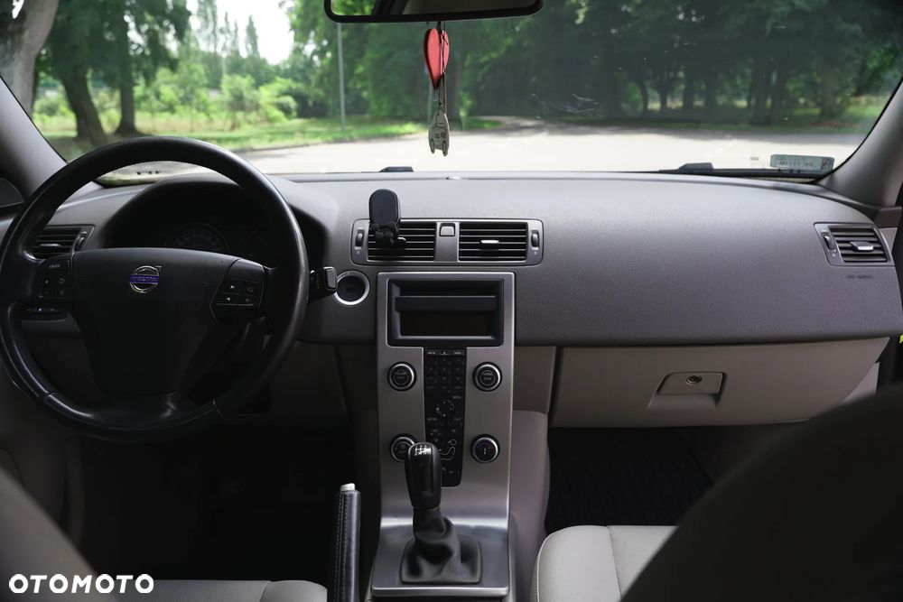 Volvo S40 1.6D Momentum - 15