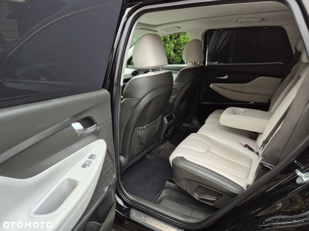 Hyundai Santa Fe 1.6 Plugin-Hybrid 4WD Prime - 30