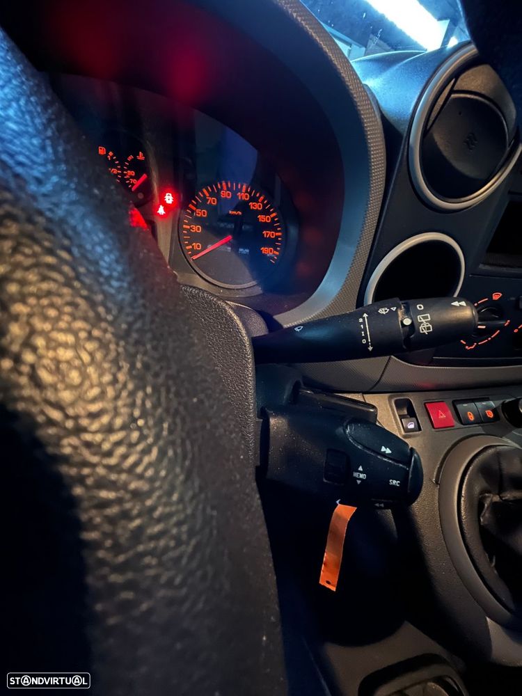 Peugeot Partner 1.6 BlueHDi L1 Premium 3L - 18