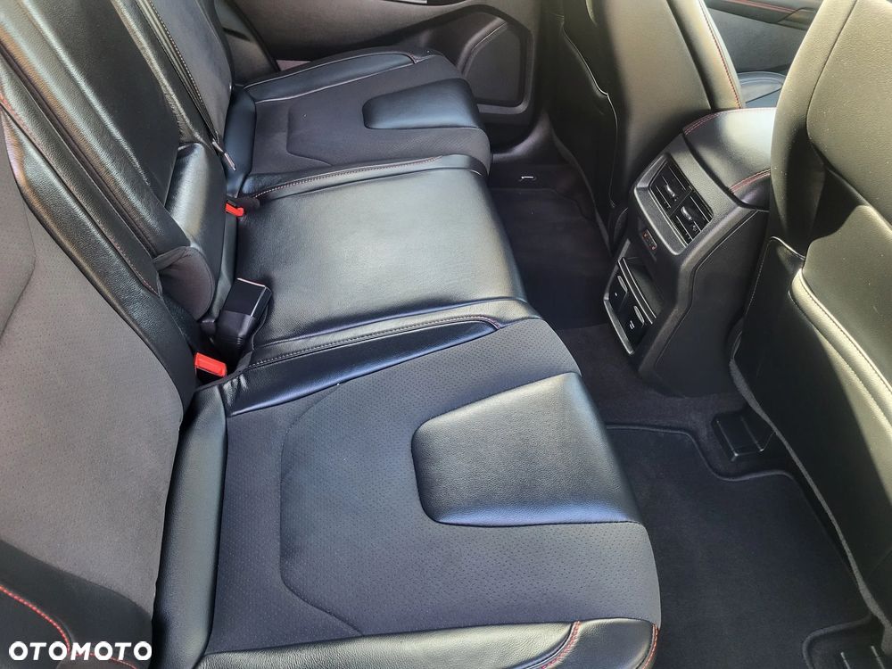 Ford Edge 2.0 EcoBlue Twin-Turbo 4WD ST-Line - 11