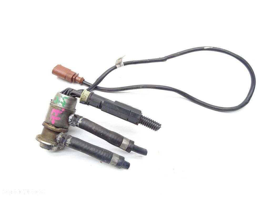 WTRYSKIWACZ WTRYSK ADBLUE 04L131113S AUDI A4 B9 A5 F5 2.0 TDI - 1