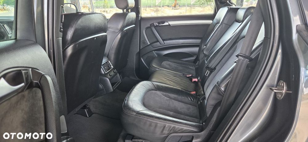 Audi Q7 3.0 TDI DPF quattro tiptronic - 23