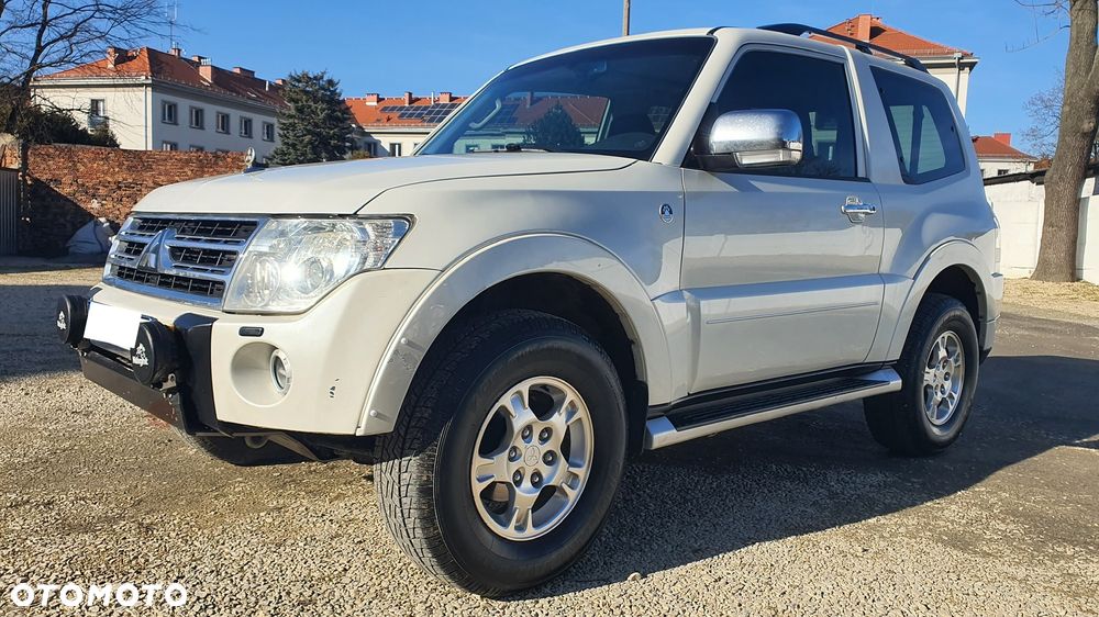 Mitsubishi Pajero 3.8 V6 Automatik Instyle - 9