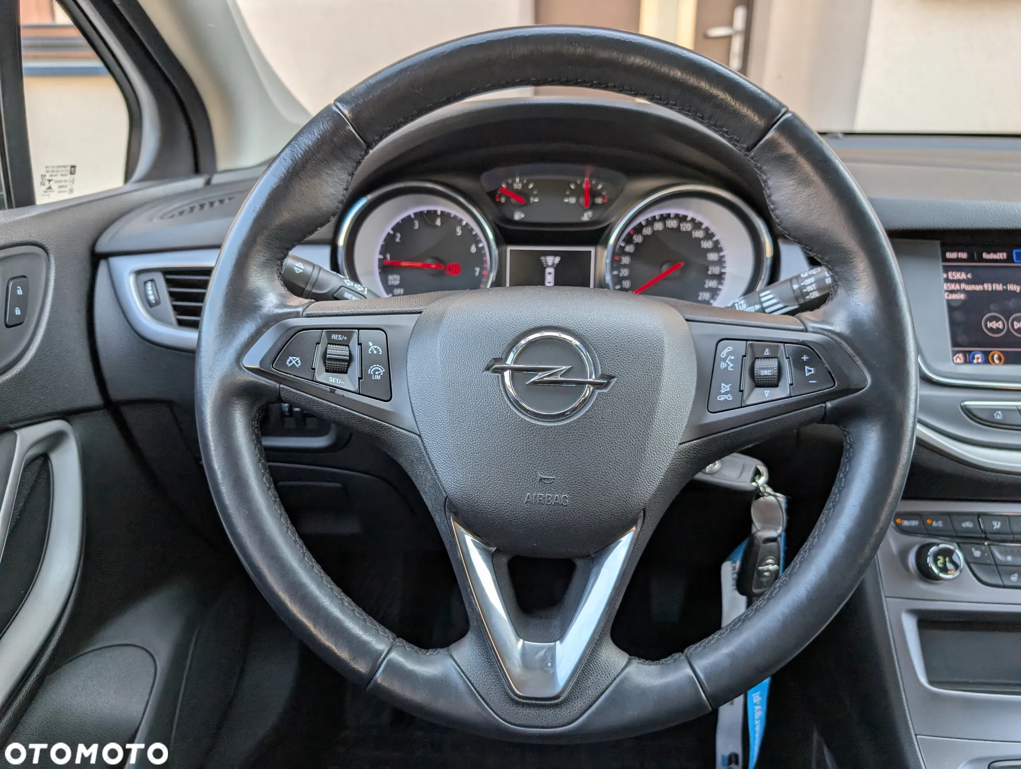 Opel Astra V 1.2 T 2020 S&S - 29