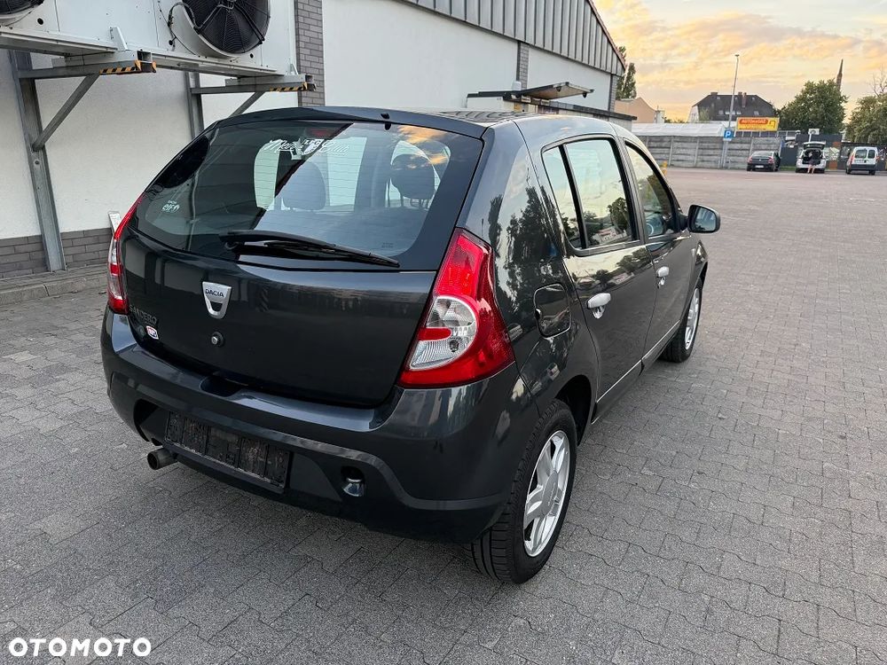 Dacia Sandero 1.6 MPI Laureate - 12