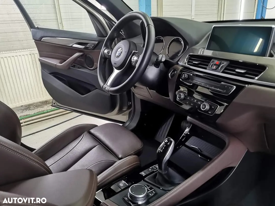 BMW X1 xDrive20d AT - 8