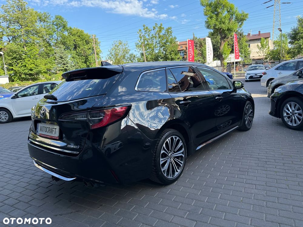 Toyota Corolla 2.0 Hybrid Executive - 34