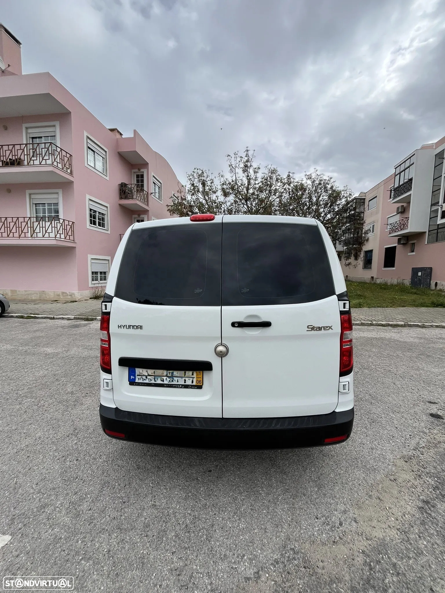 Hyundai H-1 Starex H1 2.5 CRDi - 8