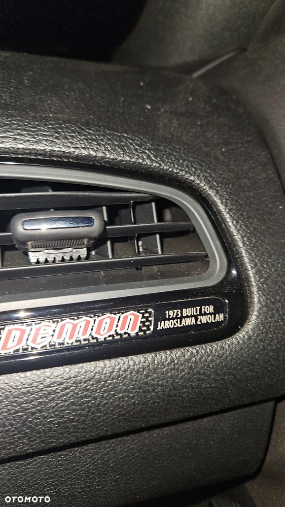 Dodge Challenger 6.2 Redeye Widebody - 15