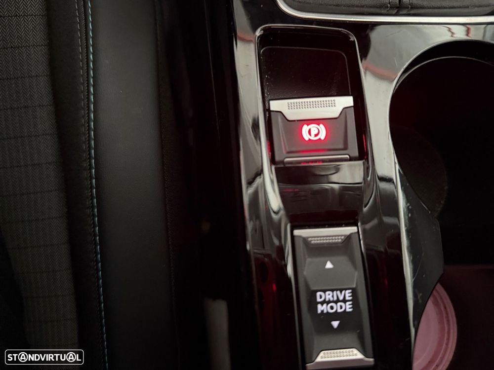 Peugeot 2008 1.2 PureTech Allure Pack - 15