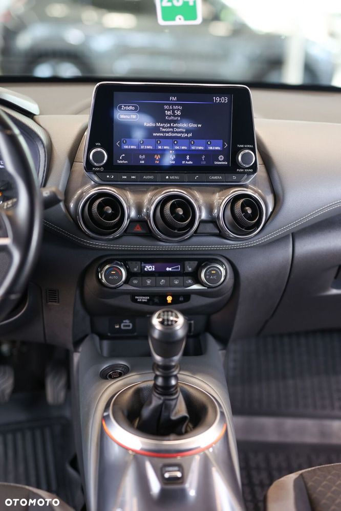 Nissan Juke 1.0 DIG-T Tekna - 39