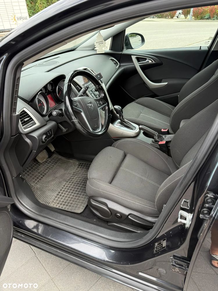 Opel Astra 2.0 CDTI DPF Sports Tourer Automatik - 12