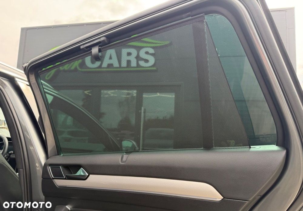 Volkswagen Passat Alltrack - 14