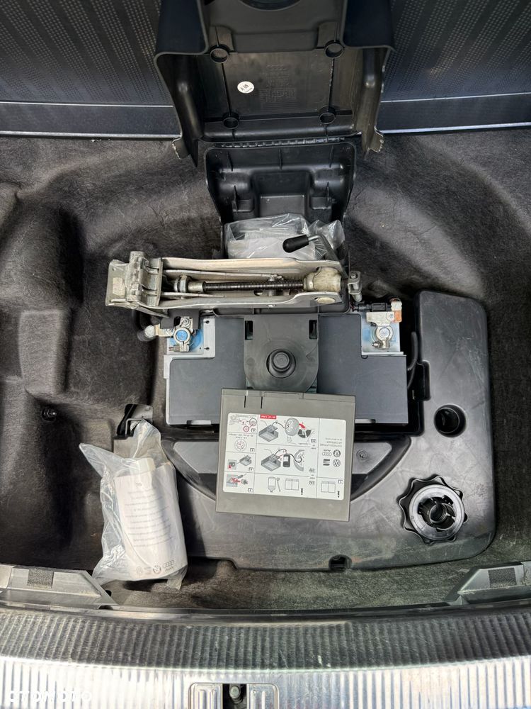 Audi A4 Avant 2.0 TDI Multitronic - 11