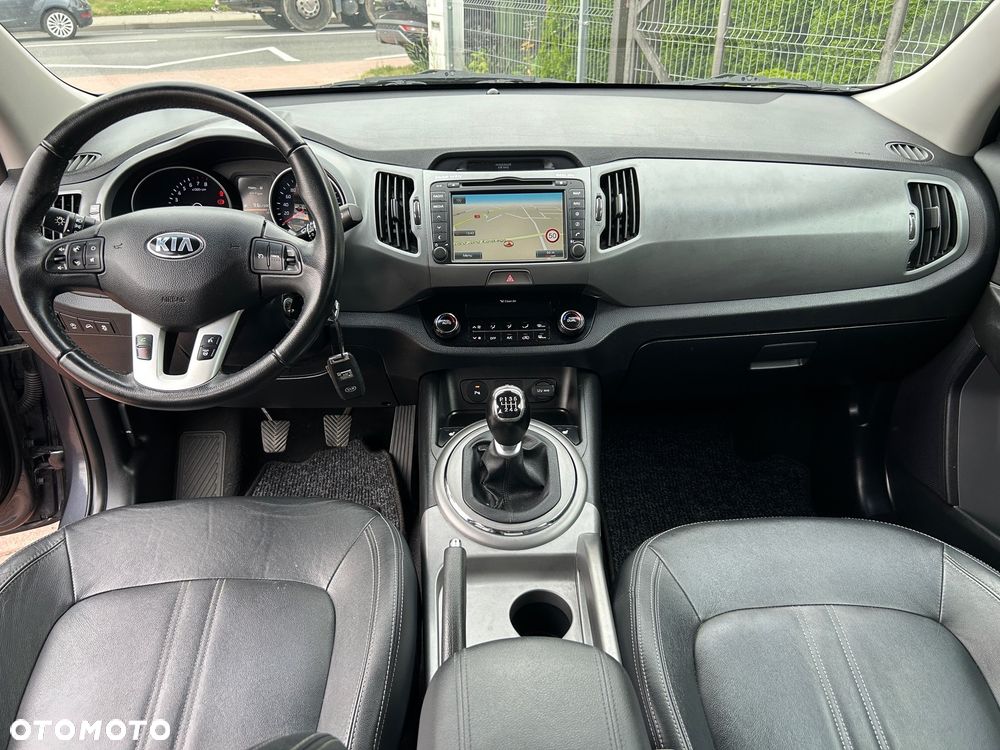 Kia Sportage - 16