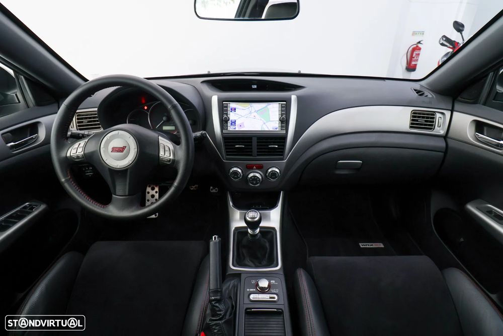 Subaru Impreza 2.5 WRX STi - 26
