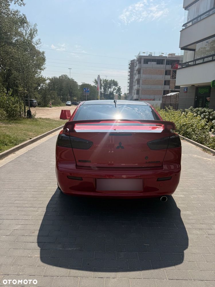 Mitsubishi Lancer - 8