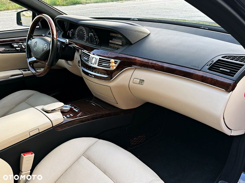 Mercedes-Benz Klasa S 350 CDI L 4-Matic BlueEff - 21