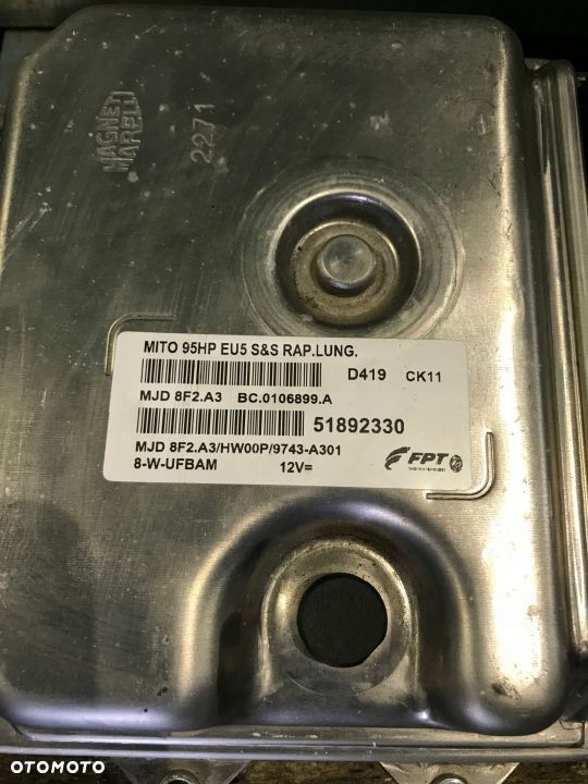ALFA ROMEO MITO 1.3 JTD EURO5 KOMPUTER SILNIKA 51892330 - 2