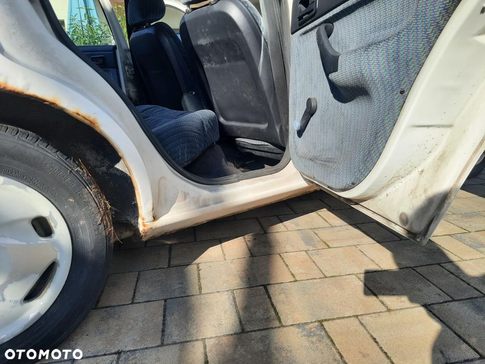 Ford Escort Kombi 1.4 CLX - 13