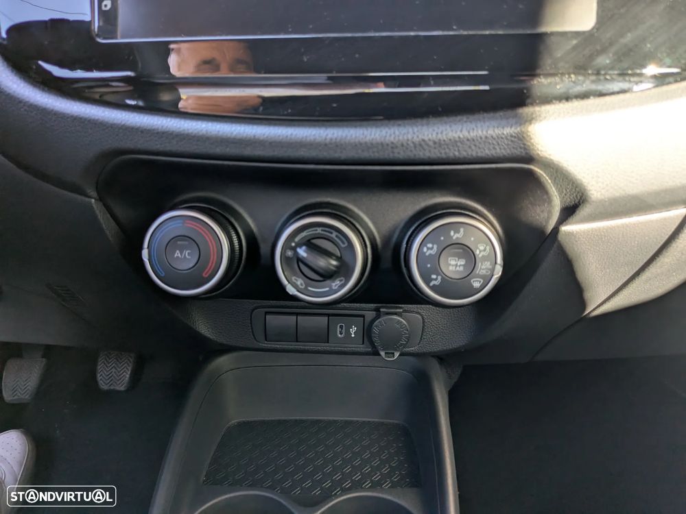 Toyota Aygo 1.0 X-Play - 13