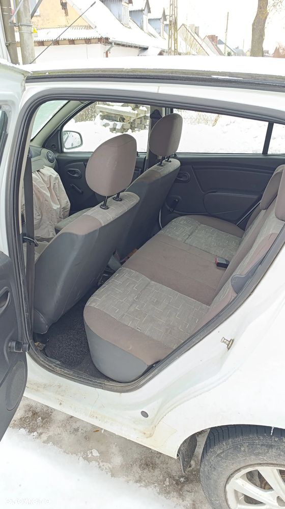 Dacia Sandero 1.2 16V Story - 6