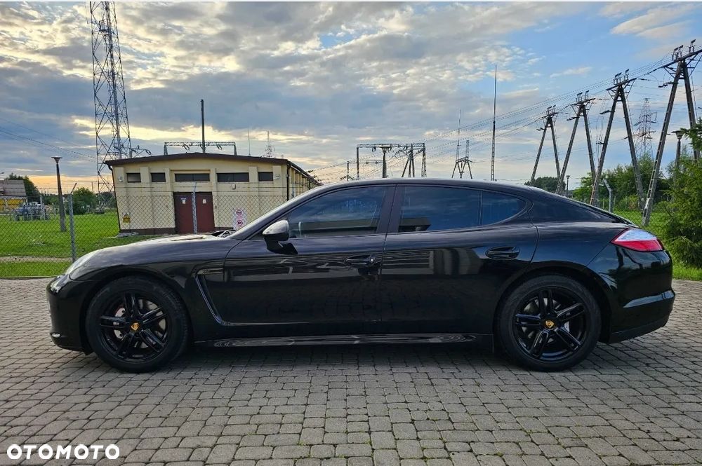 Porsche Panamera 4S PDK - 7