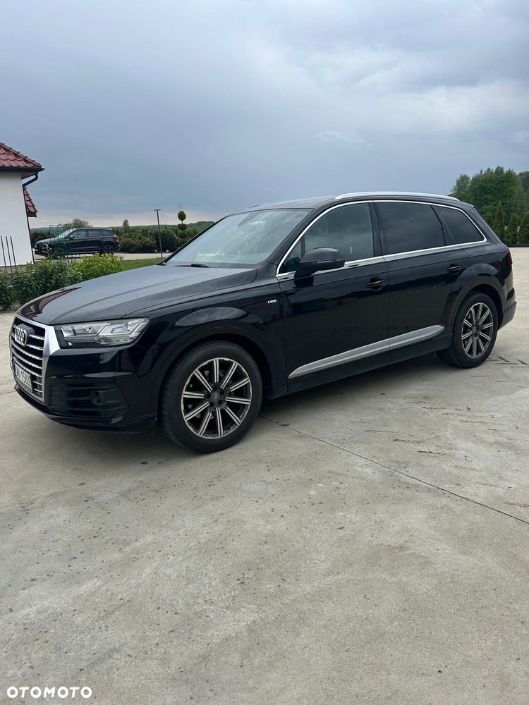 Audi Q7 - 10