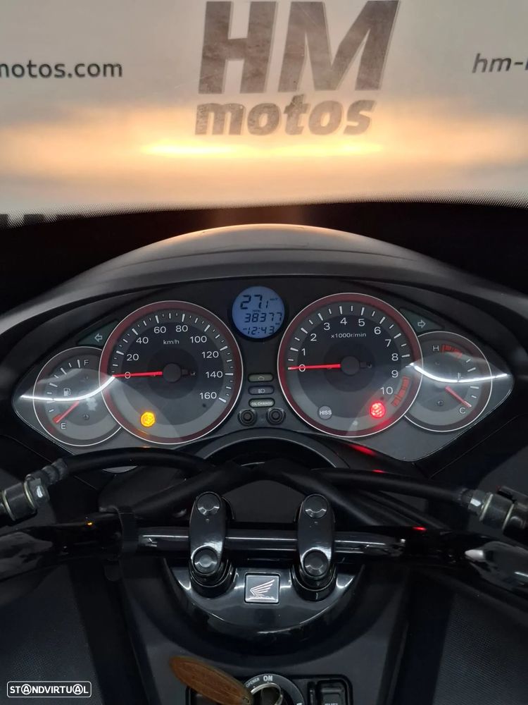 Honda Forza 300 - 9