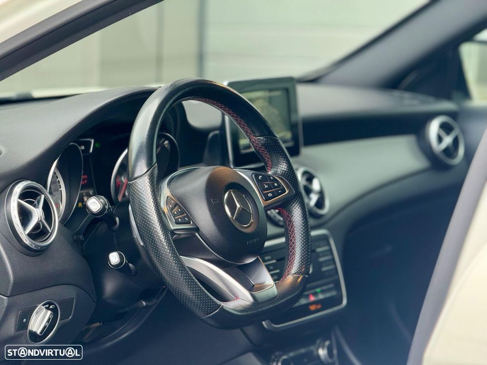 Mercedes-Benz GLA 180 d AMG Line Aut. - 12