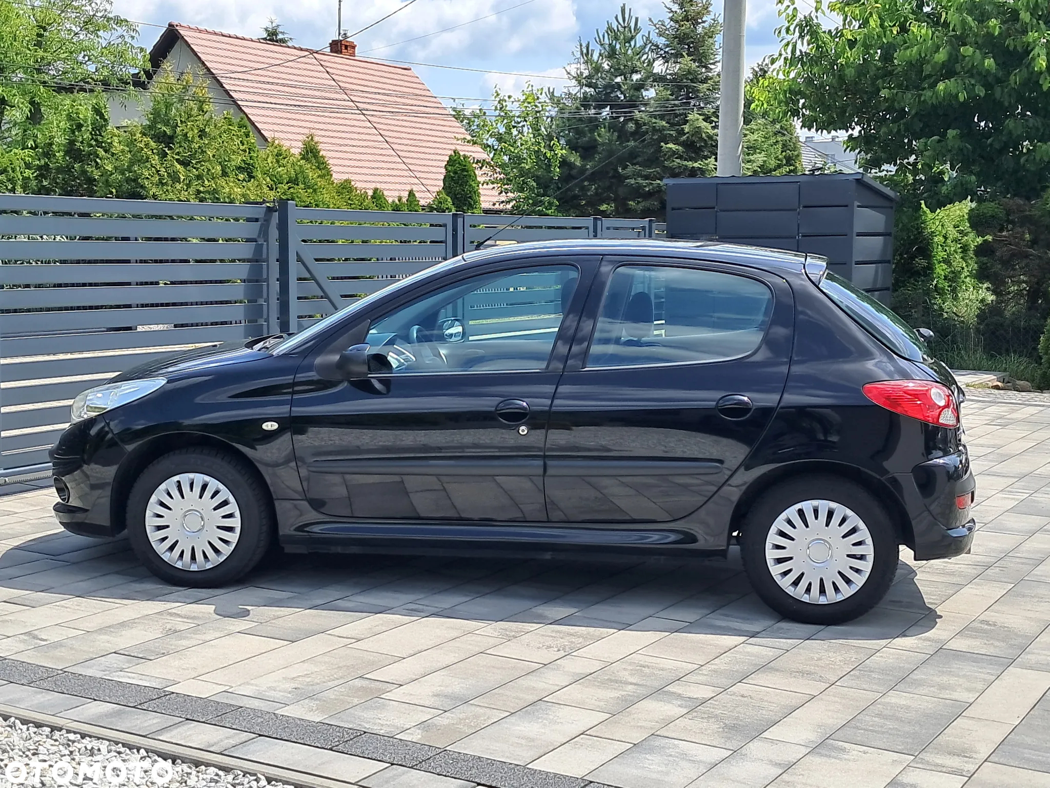 Peugeot 206 plus - 11