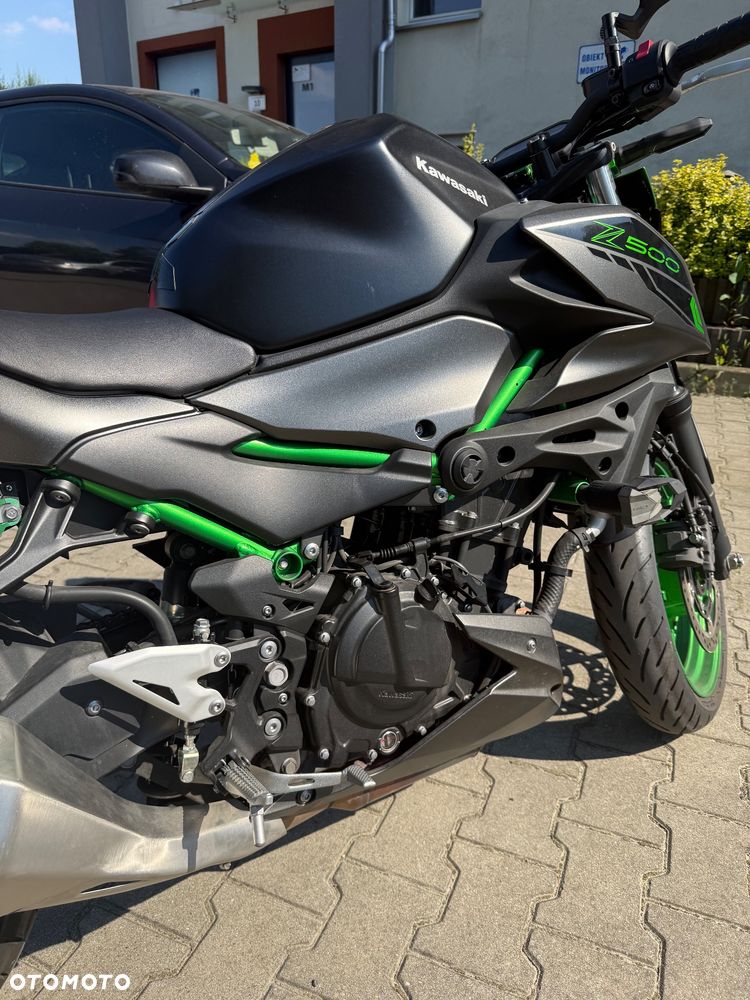 Kawasaki Z - 5