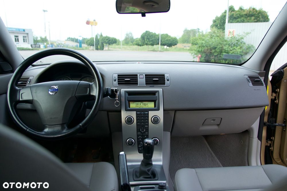 Volvo S40 2.0D Kinetic - 15